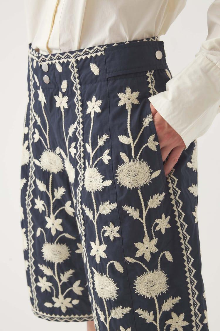 Antik Batik Short Brodé Winna