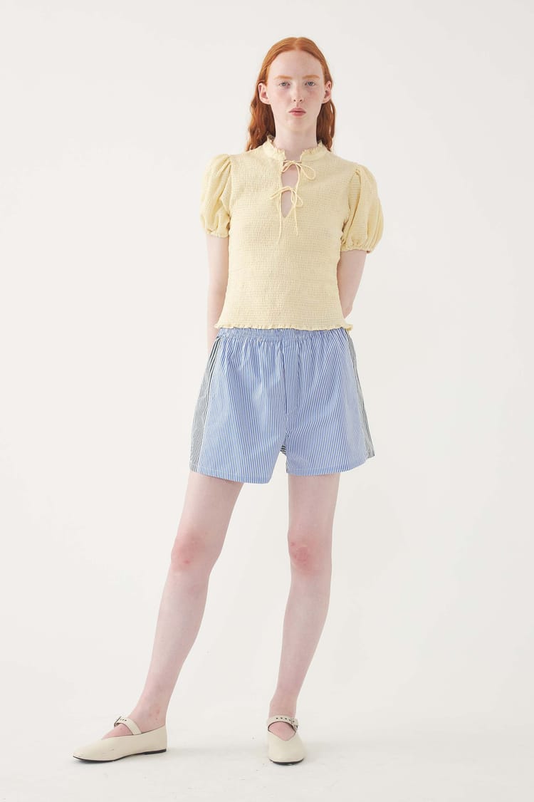 Antik Batik Short Martin