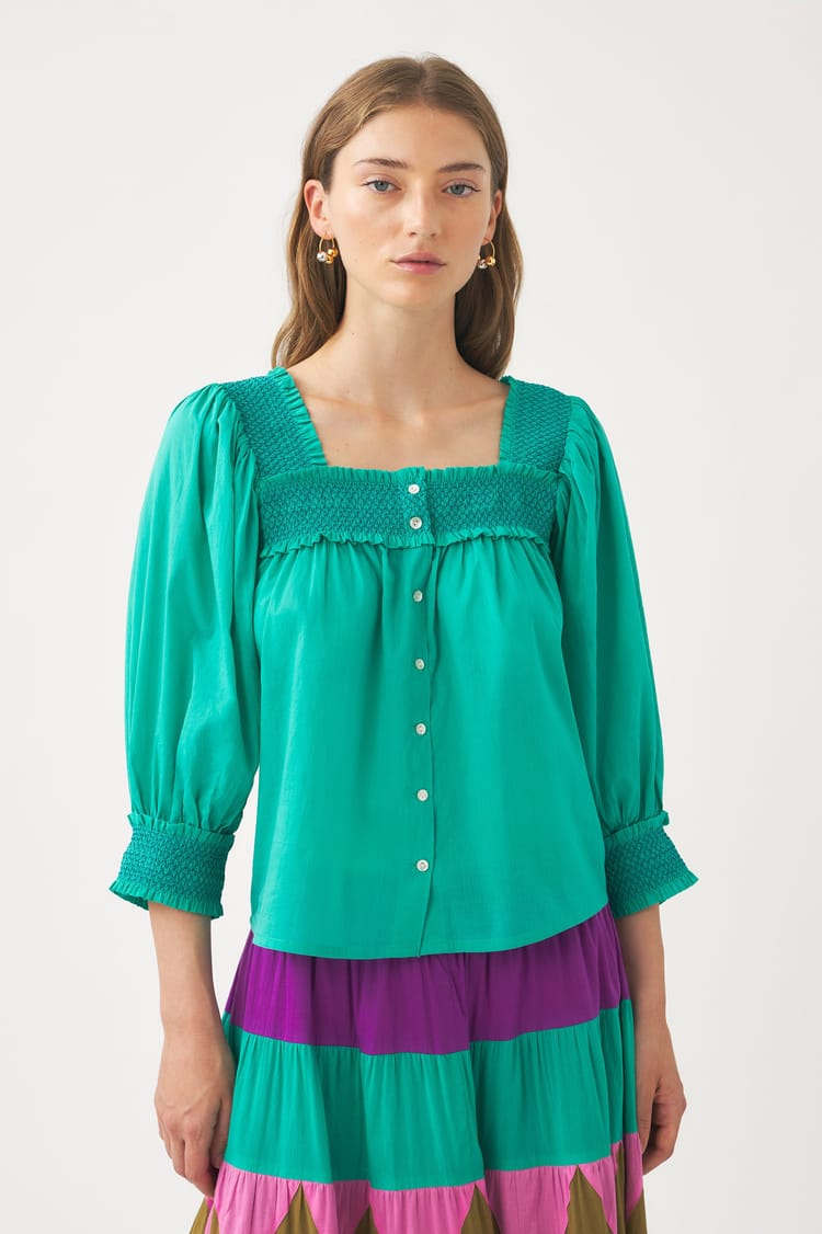 Antik Batik Blouse Bleue En Voile De Coton Avec Smock Fait à La Main