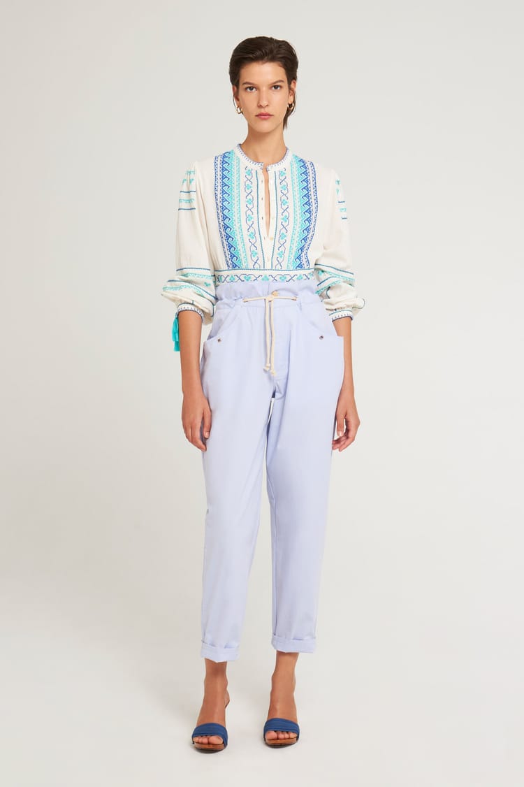 Antik Batik Blouse Cintrée Crème Brodée En Crêpe De Coton