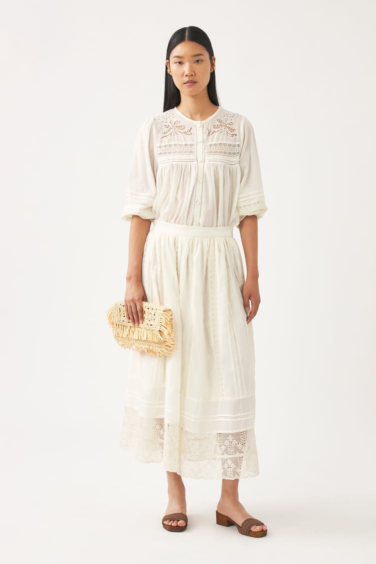 antik batik Blouse crème ajourée voile de coton incrustée de dentelle