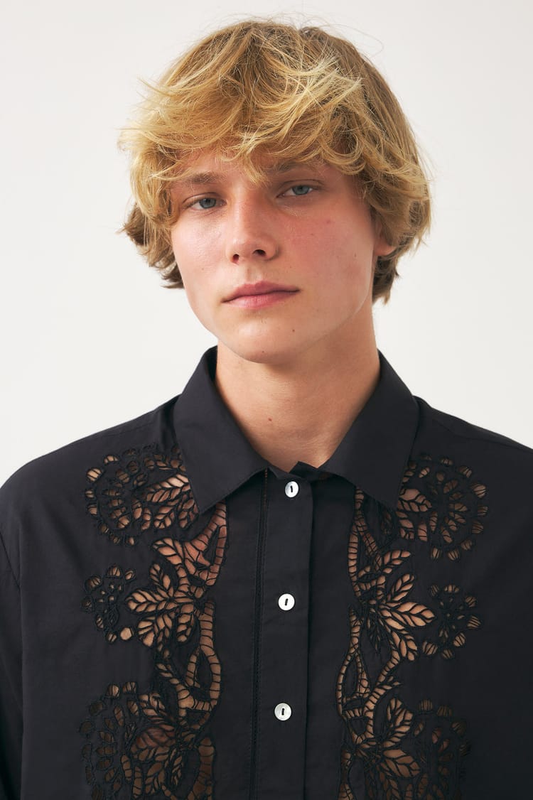 Antik Batik Blouse Noire Ajourée Voile De Coton Incrustée De Dentelle