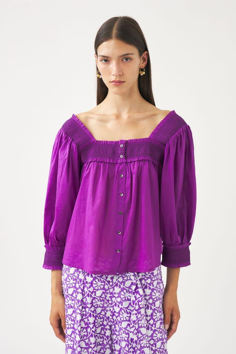 Antik Batik Blouse Prune En Voile De Coton Avec Smock Fait à La Main