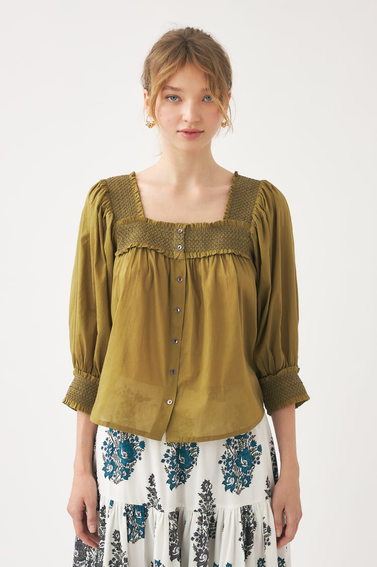 Antik Batik Blouse Rouge Violet En Voile De Coton Avec Smock Fait à La Main