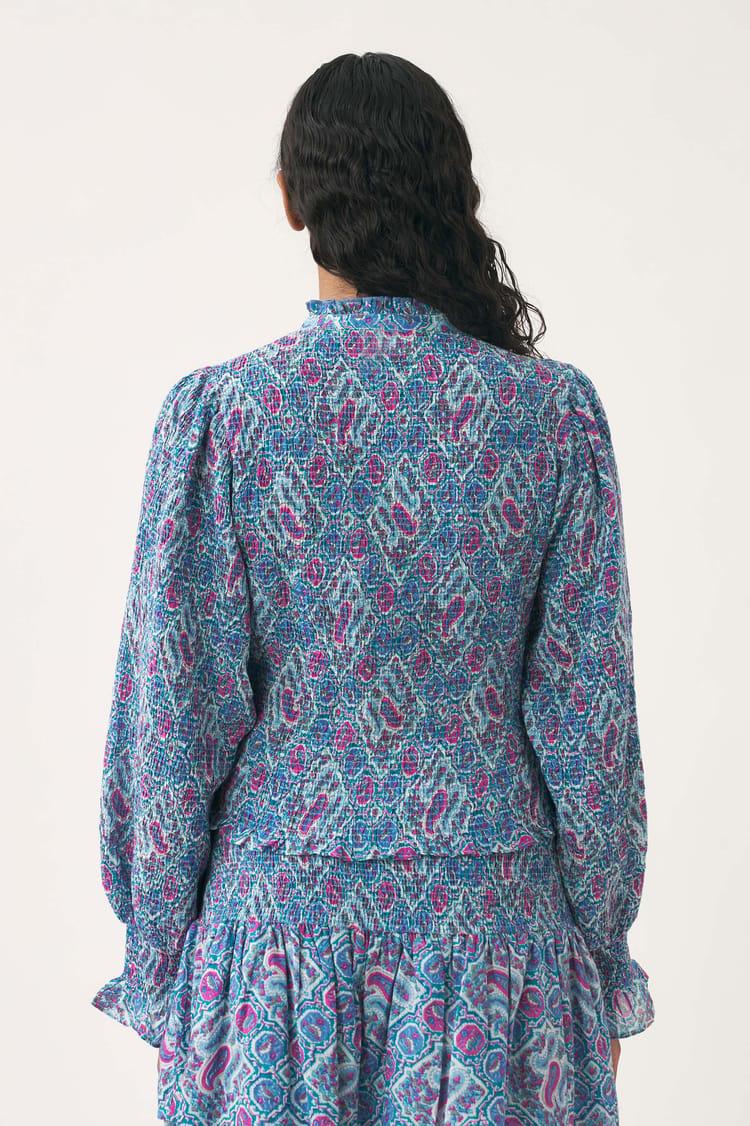 Antik Batik Blouse Smockée Bleue Voile De Coton Imprimé Au Block Print