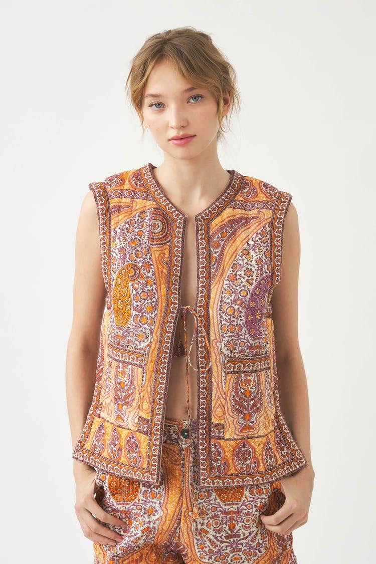 antik batik Gilet matelassé orange imprimé motif cachemire