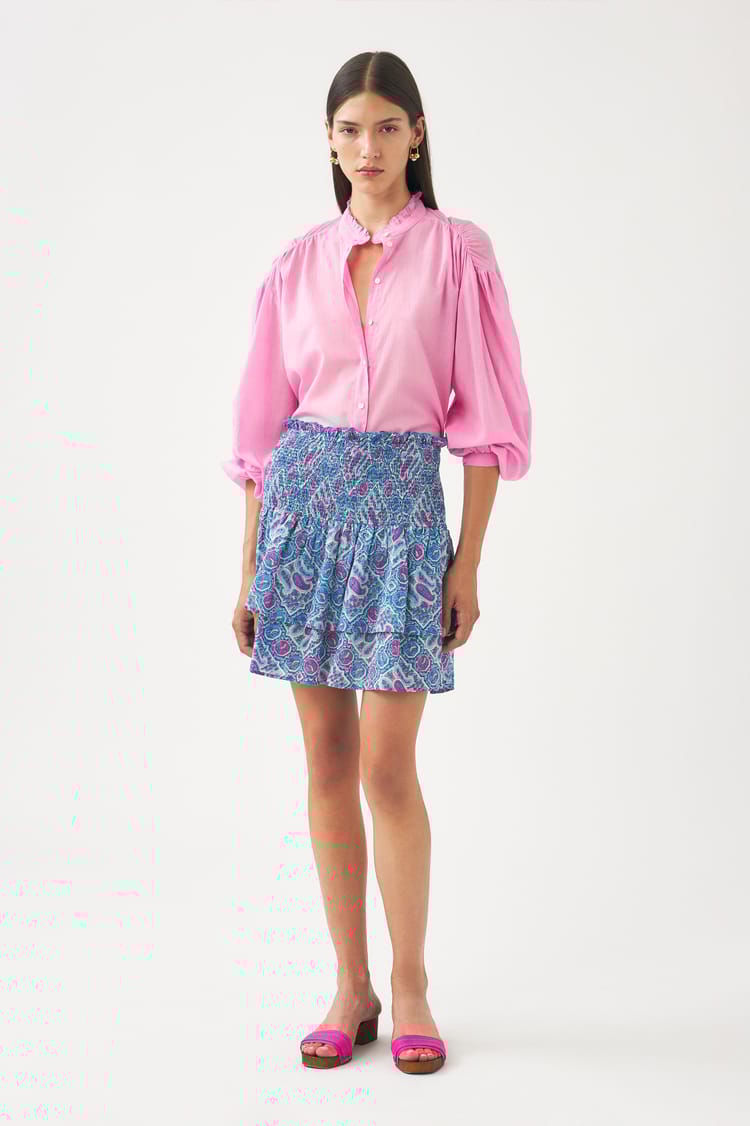 antik batik Mini-jupe bleue voile de coton imprimé au block print