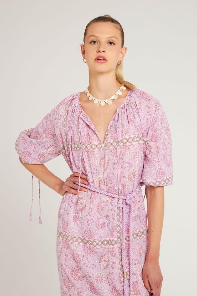 Antik Batik Robe Ample Rose En Voile De Coton Allure Bohème