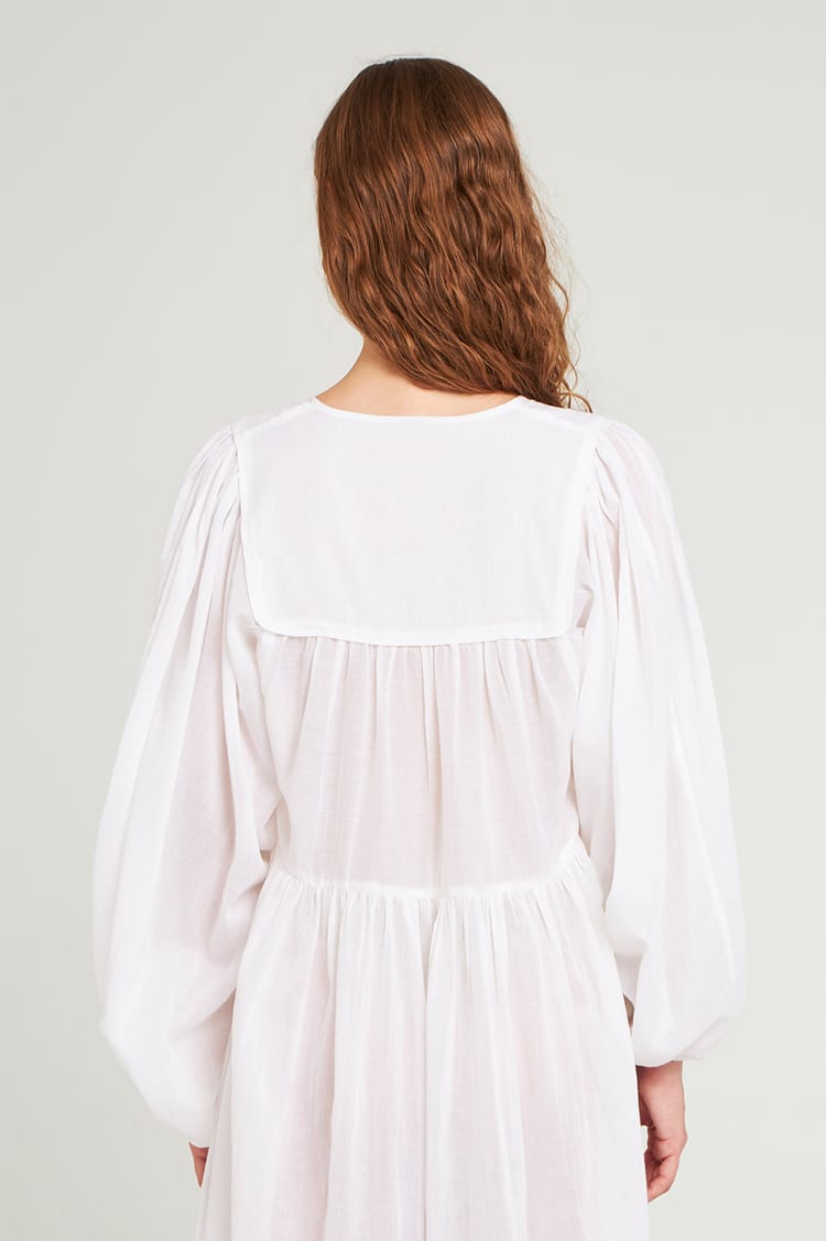 Antik Batik Robe Courte Fluide Et Unie En Voile De Coton Blanche