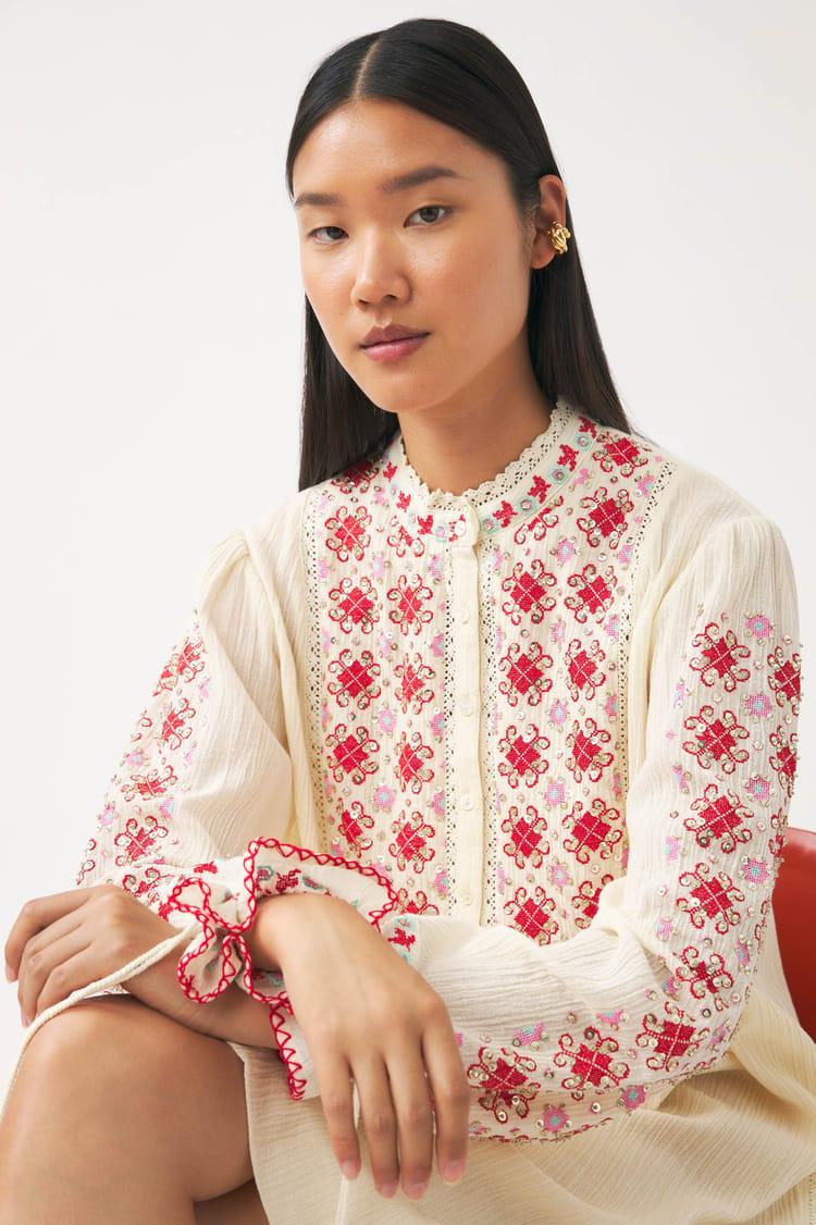 antik batik Robe crème en Crêpe de Coton broderie perles et paillettes