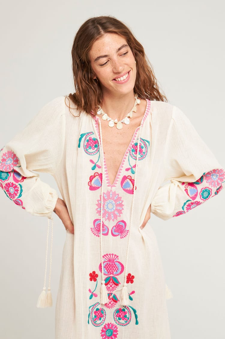 Antik Batik Robe Longue Crème Brodée Bohème Chic Casual En Crêpe De Coton