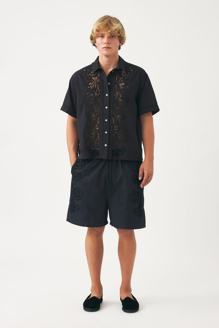 antik batik Short noir ajouré voile de coton incrustée de dentelle