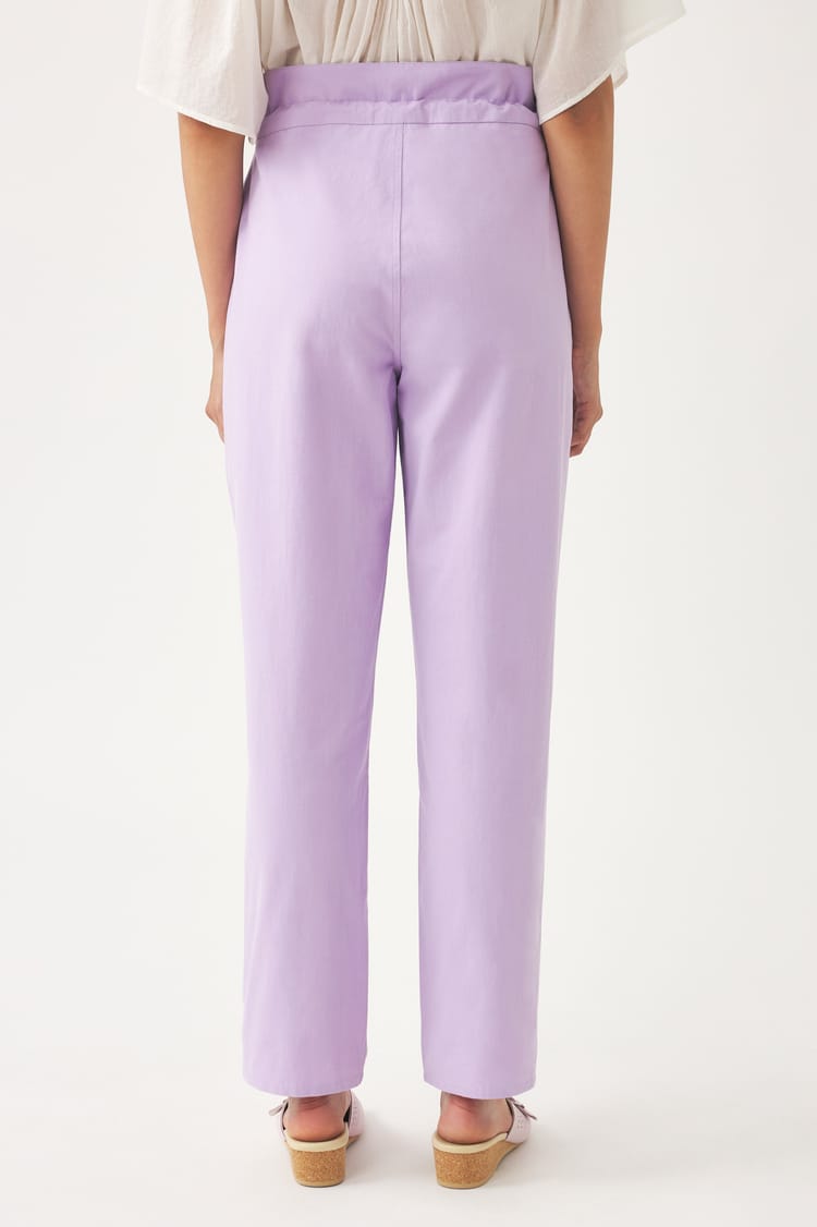 Antik Batik Une Sublime Toile De Coton Tramée Des Couleurs Douces Un Petit Cordon Façon Marin Et Des Oeillets Dorés Esprit Nautique : L'été Est Déjà Là