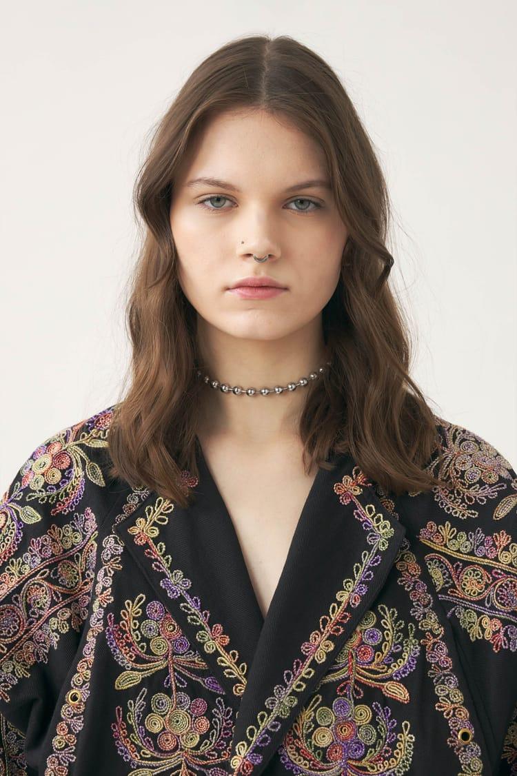 Antik Batik Veste Noire En Double Gaze De Coton Brodée De Fils Tie And Dye