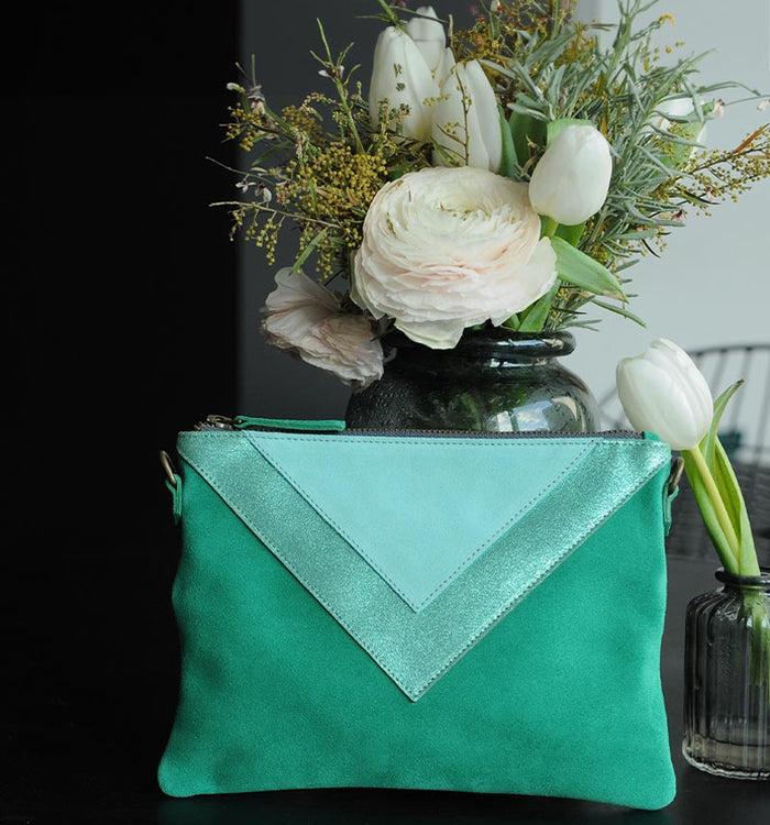 antoinette ameska Pochette GIZEH Vert Herbe/Paillette Turquoise