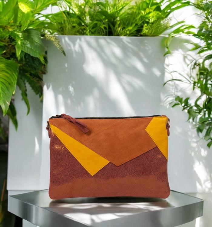 Antoinette Ameska Pochette LOUXOR Lézard Camel/Moutarde