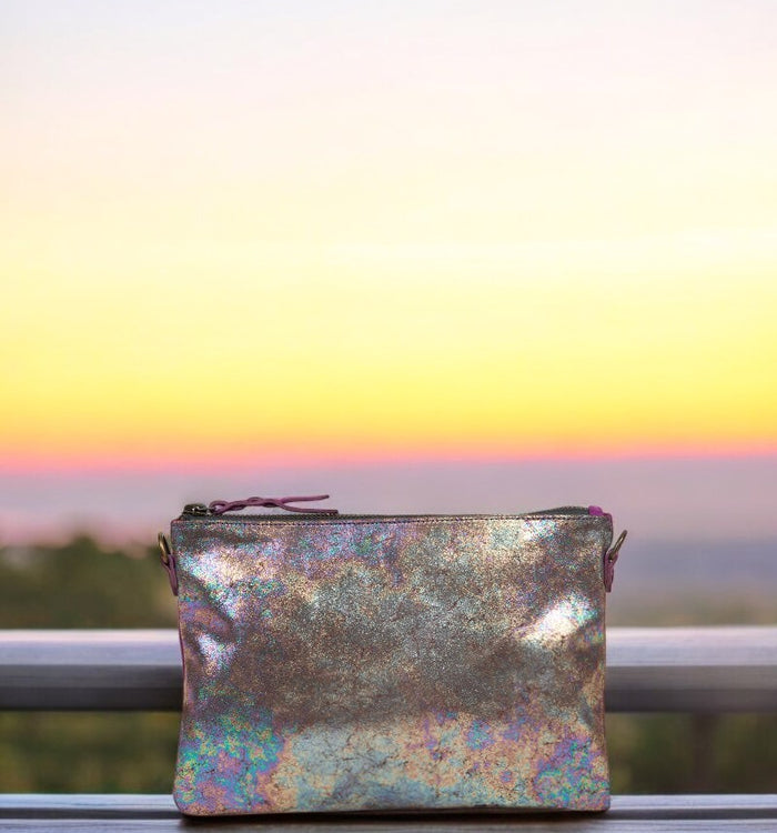 Antoinette Ameska Pochette ZANZIBAR Fuchsia/Holo Violet