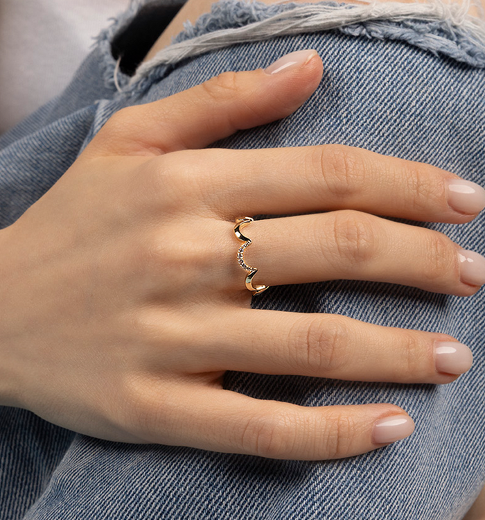 Apm Monaco Bague Wavy Or Jaune