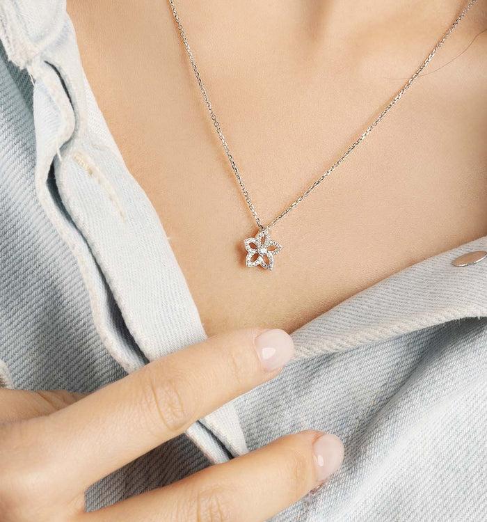 Apm Monaco Collier Ajustable Fleur