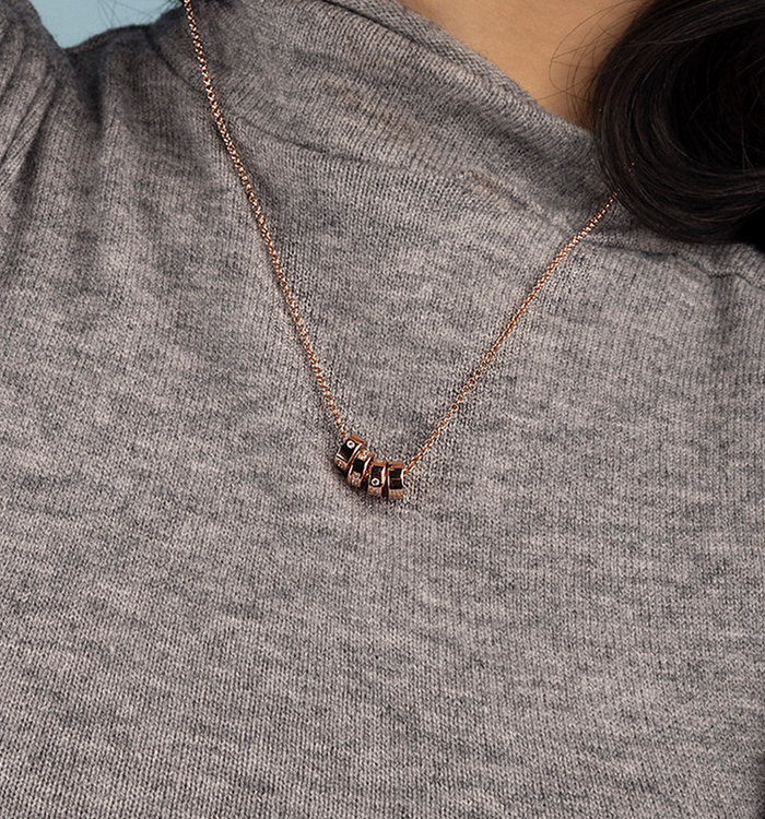 Apm Monaco Collier Ajustable Morse Code LOVE