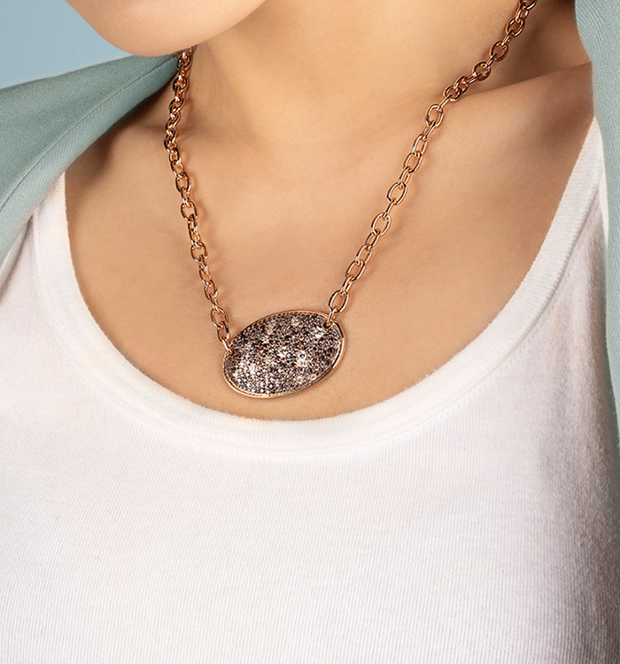 Apm Monaco Collier Ajustable Ovale Chocolat