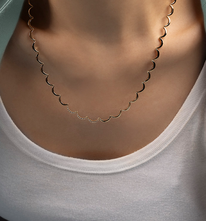 Apm Monaco Collier Ajustable Wavy Or Jaune