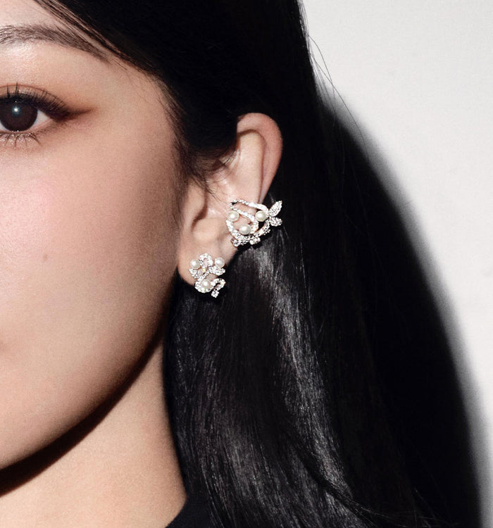 Apm Monaco Ear Cuff Fleurs Avec Perles