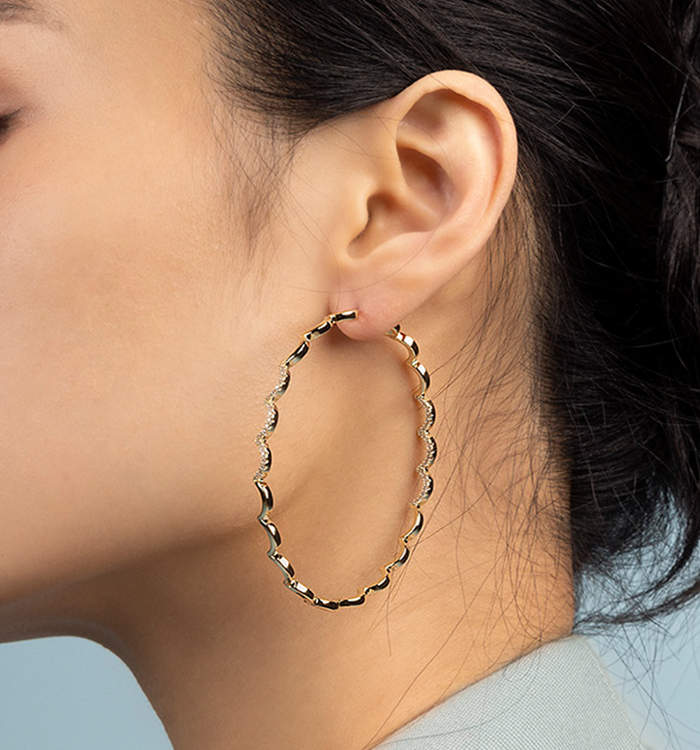 Apm Monaco Grandes Créoles Wavy Or Jaune