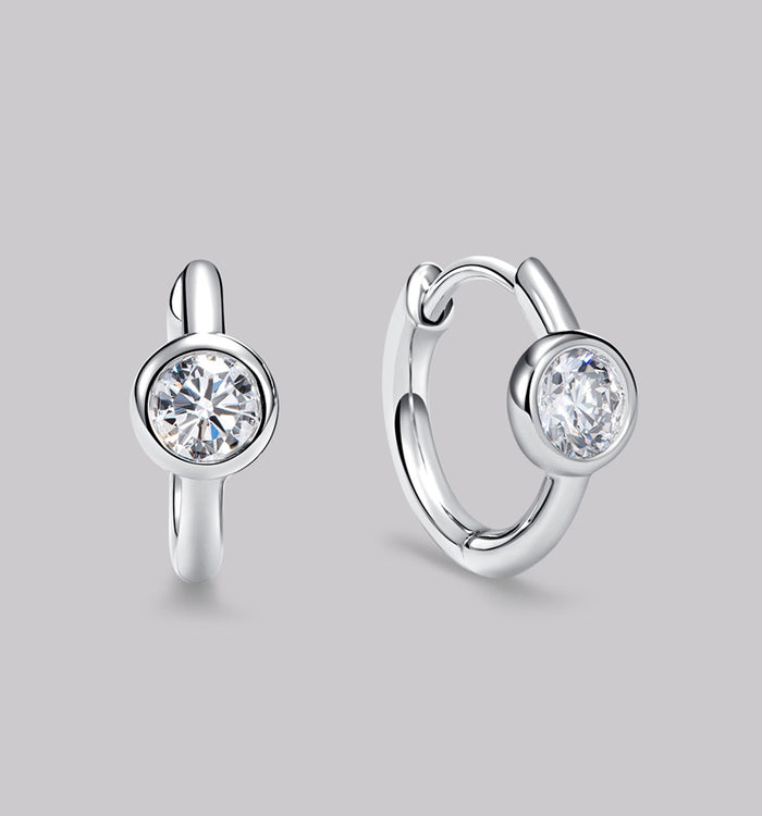 apm monaco Petites Créoles Diamant Rond (0.28ct)