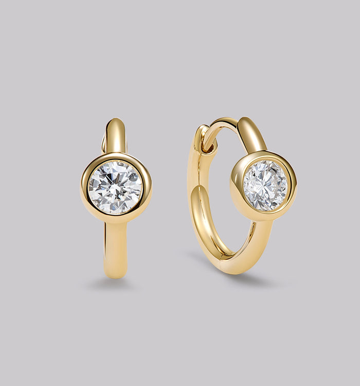 apm monaco Petites Créoles Diamant Rond (0.28ct)