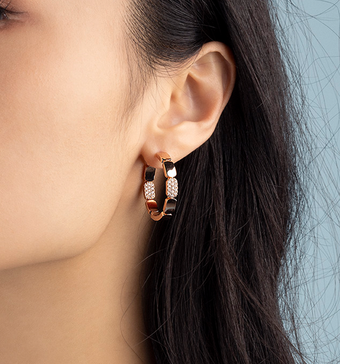 Apm Monaco Petites Créoles Or Rose Pavé