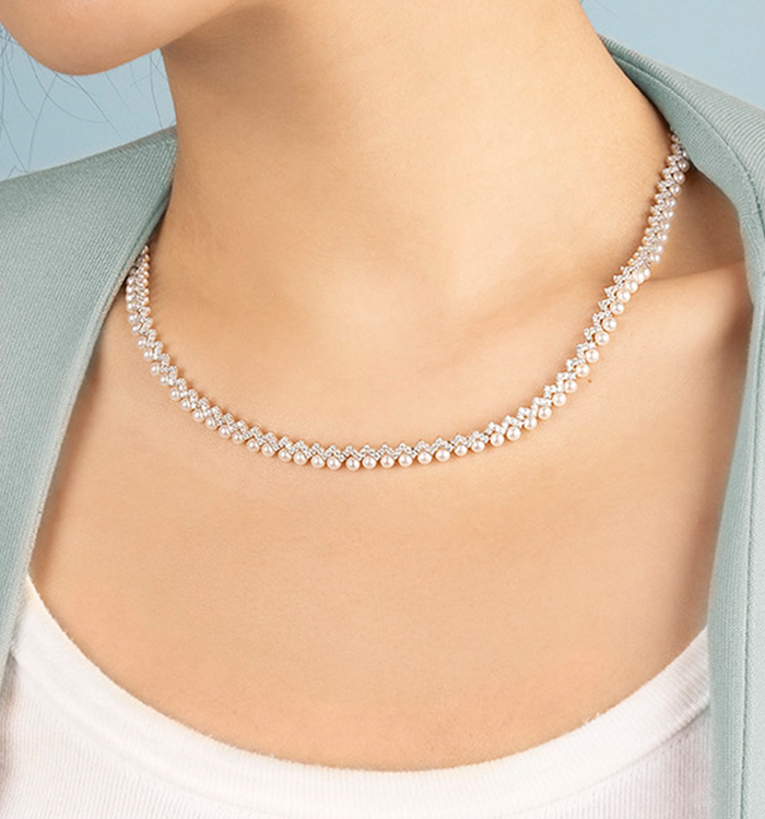 Apm Monaco Collier Ajustable Up And Down Avec Perles
