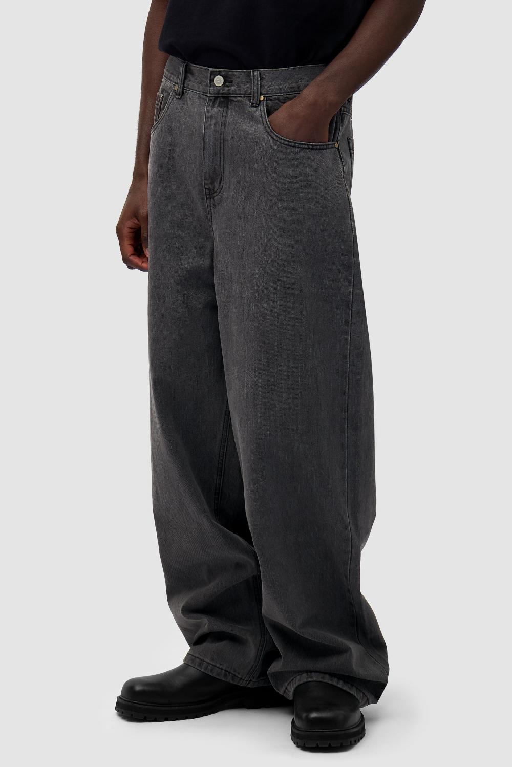 Arte Antwerp Pantalon En Denim - Fade Black