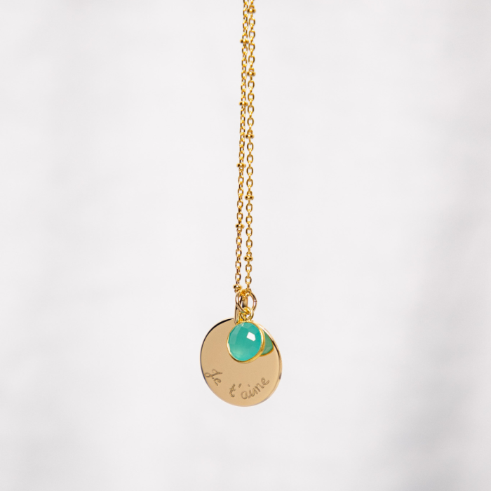 atelier de famille Collier rond plat et pierre de naissance sur chaîne perlée