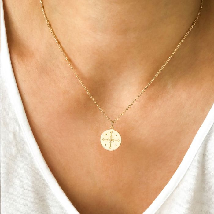 Atelier De Famille Collier Rose Des Vents Sur Chaîne Maille Perlée