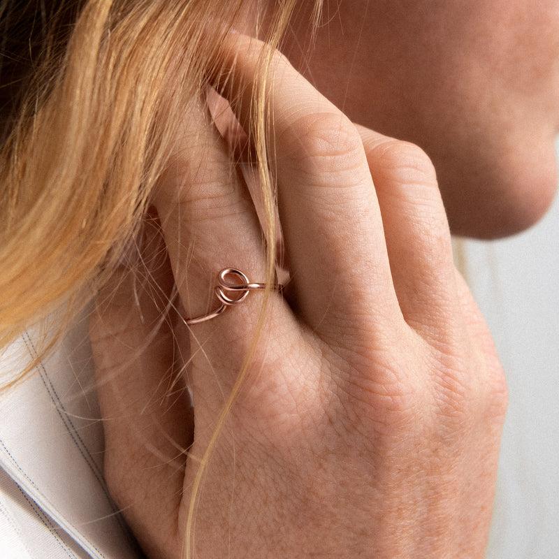 Atelier Paulin Bague Originale Initiale - Or Rose Laminé