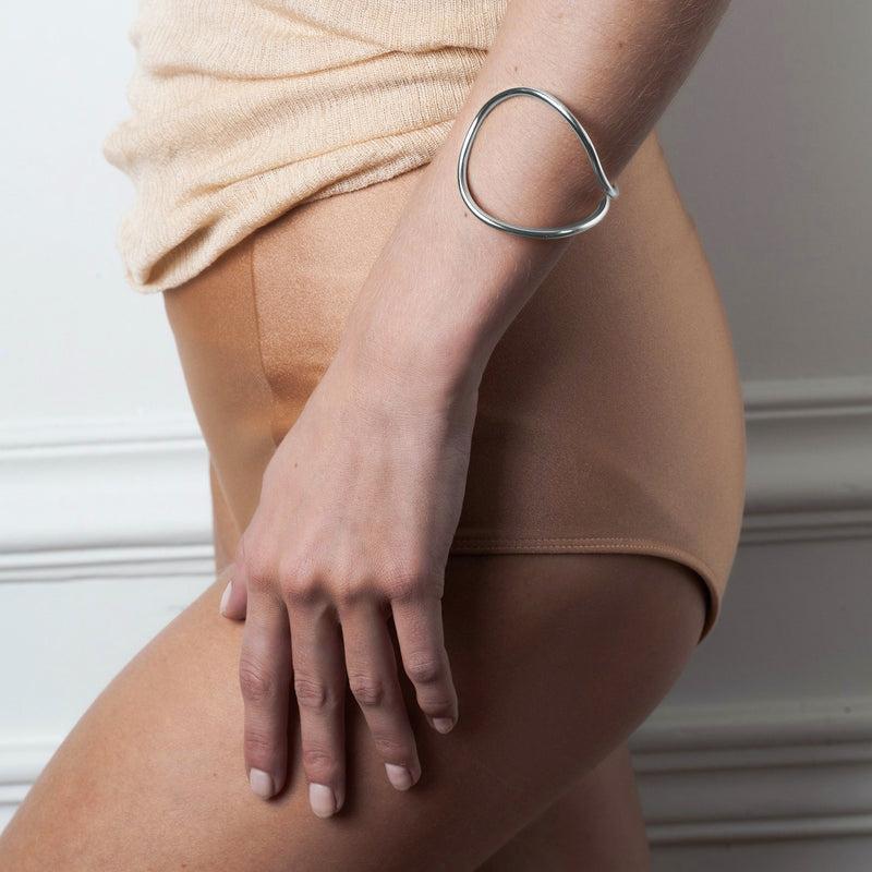 Atelier Paulin Bracelet Manchette Outline Lettre E - Argent