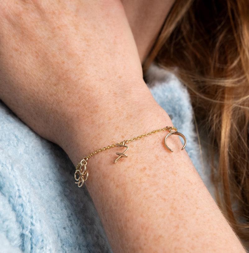 Atelier Paulin Bracelet Wish Me Luck - Bracelet Porte-bonheur Avec Charms En Or Laminé