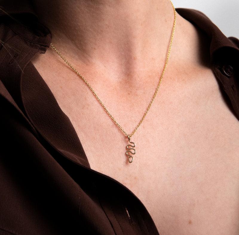 Atelier Paulin Collier Charms Snake - Collier Avec Pendentif Serpent En Or Laminé