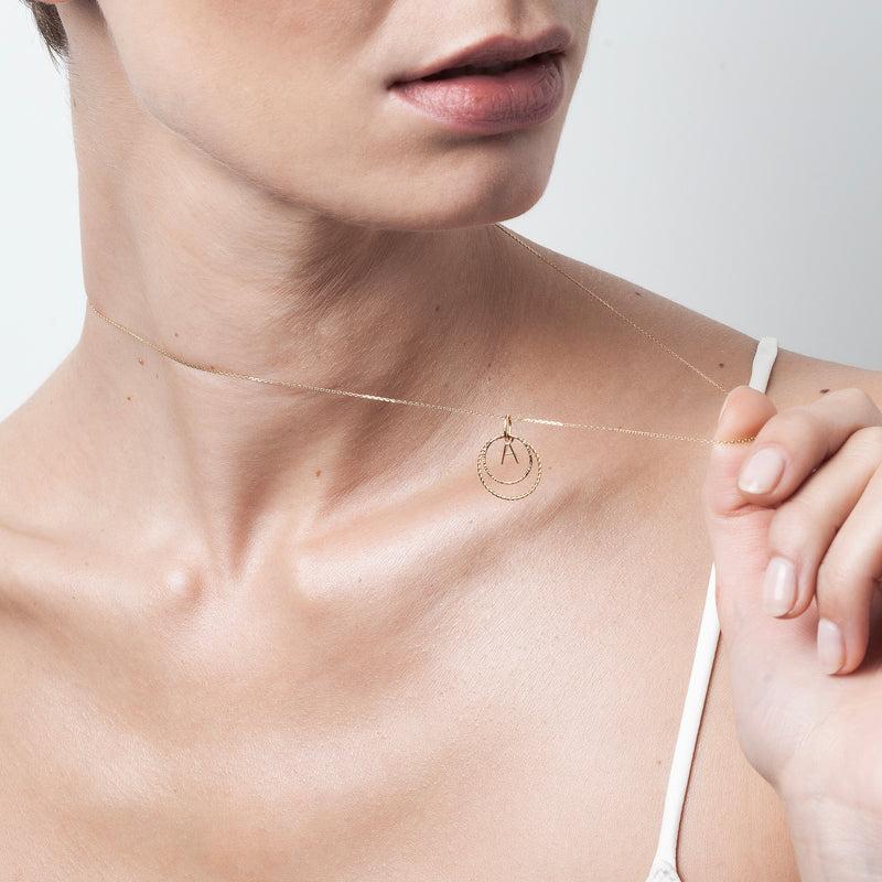 Atelier Paulin Collier Médaille Initiale - Or Jaune 750/1000