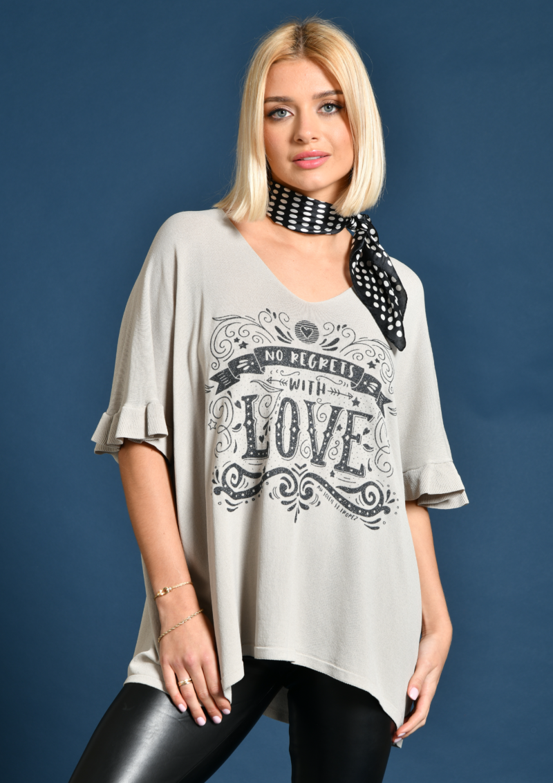 au soleil de saint tropez Pull beige guerlain Libre au soleil de saint tropez Pull beige guerlain Libre