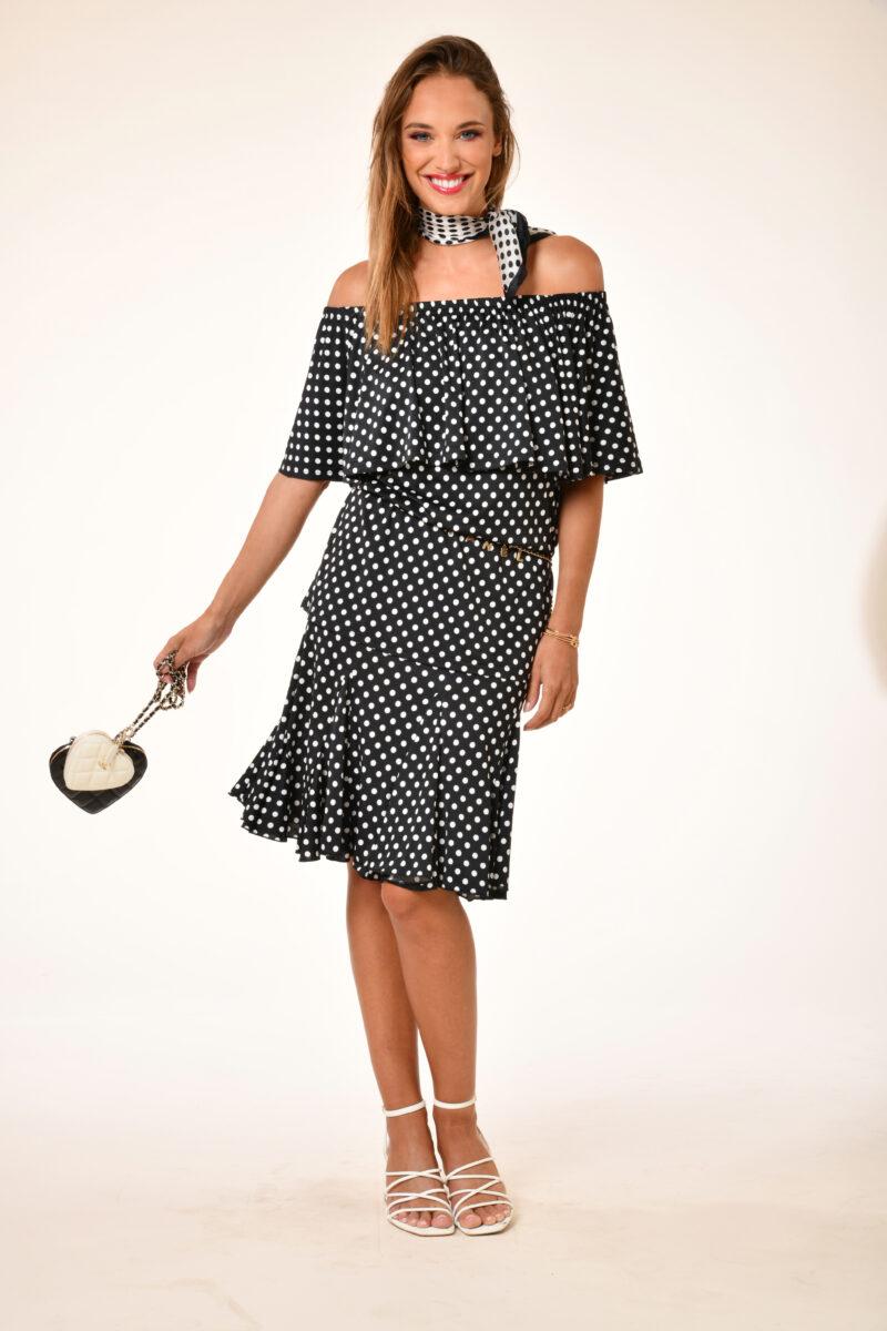 au soleil de saint tropez Pull poésie - amour - Blanc printemps 2024 au soleil de saint tropez Pull poésie - amour - Blanc printemps 2024