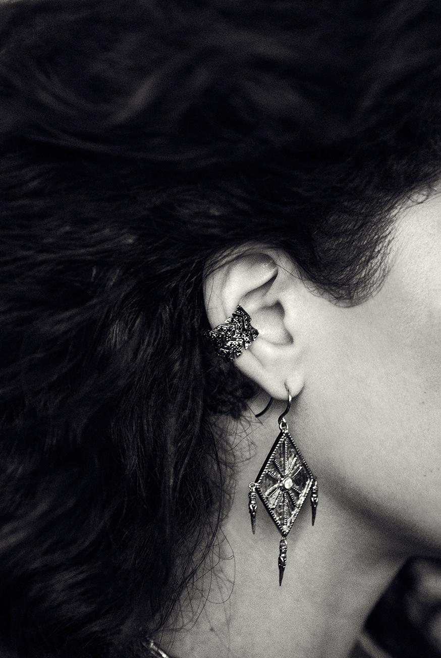 Ba&sh Boucles D'Oreilles Pendentifs Woody Gris