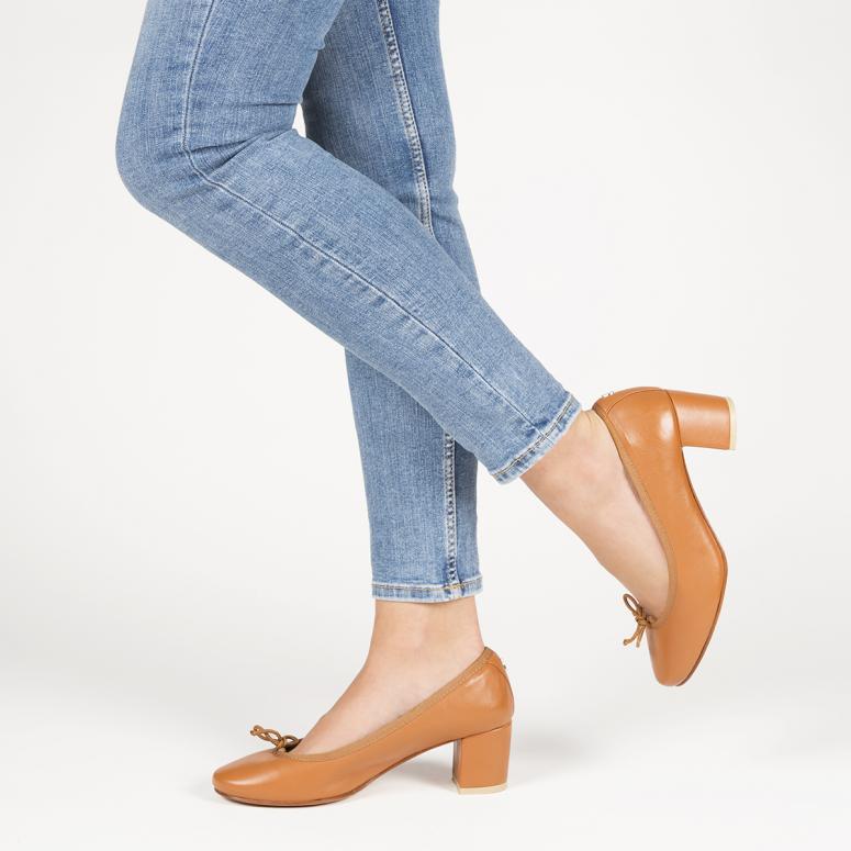 bagllerina Ballerines à talon Colombe en cuir lisse