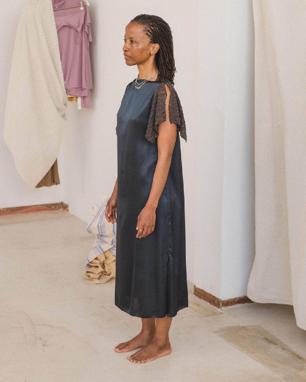 Baserange Robe Olin - Satin De Soie Et Dentelle