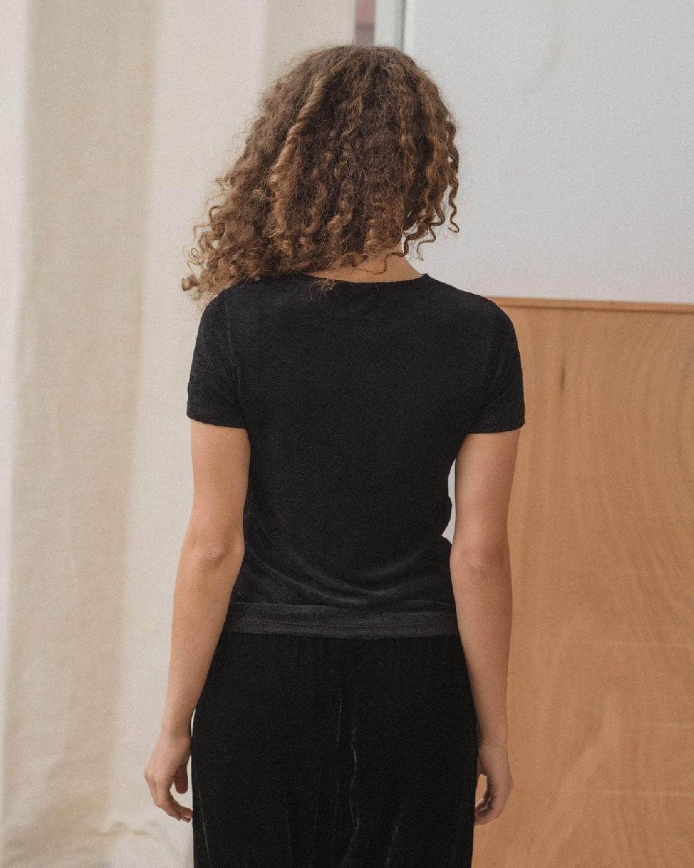 Baserange T-shirt Omo - Velours Ecovero