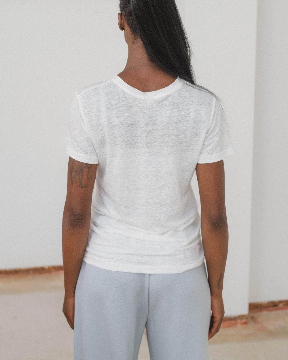 Baserange T-shirt Sevinc - Fin Jersey De Lin