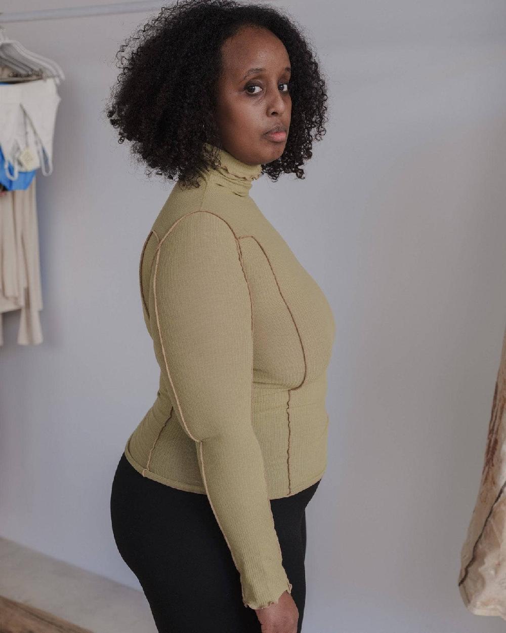 Baserange Col Roulé Omato - Fin Coton Biologique Côtelé