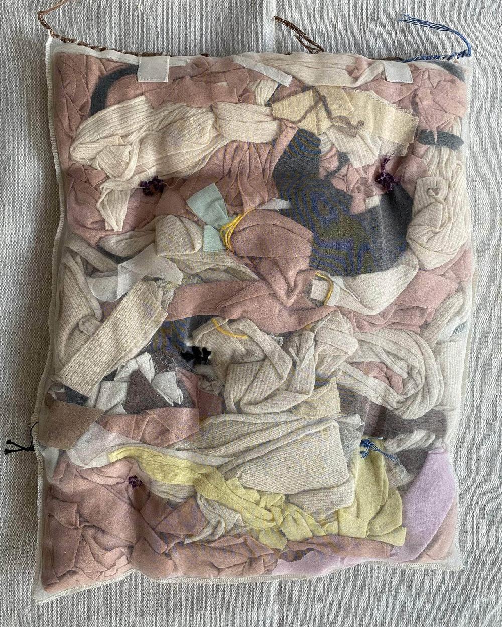 baserange Repair - oreiller leftover - Chutes de tissus baserange Repair - oreiller leftover - Chutes de tissus