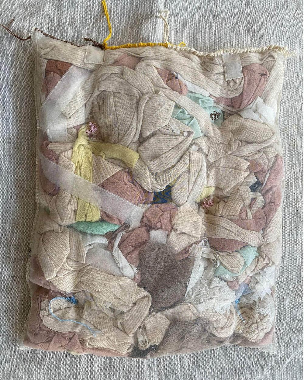 baserange Repair - oreiller leftover - Chutes de tissus baserange Repair - oreiller leftover - Chutes de tissus